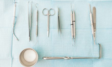 Dental Office Uses Ultraviolet Light to Sterilize